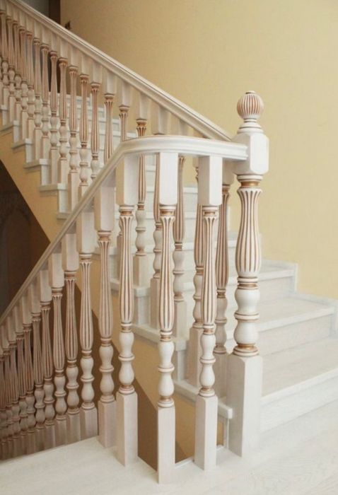 Изготовление лестниц под ключ