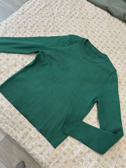 Футболка М размер и кофта