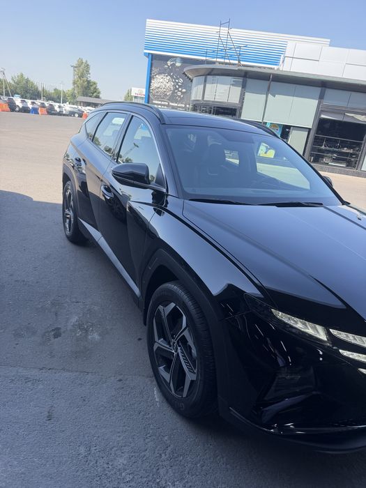 Срочно продаётся Хундай Туксон фул позиция