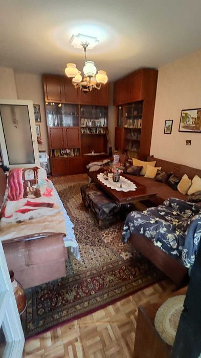 Продава се Двустаен апартамент в Пловдив, Изгрев - 44 кв.м за 1091 €/кв.м - Снимка #3