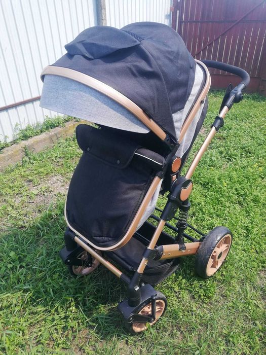 Vând cărucior copiii 3 în 1 (Negociabil)