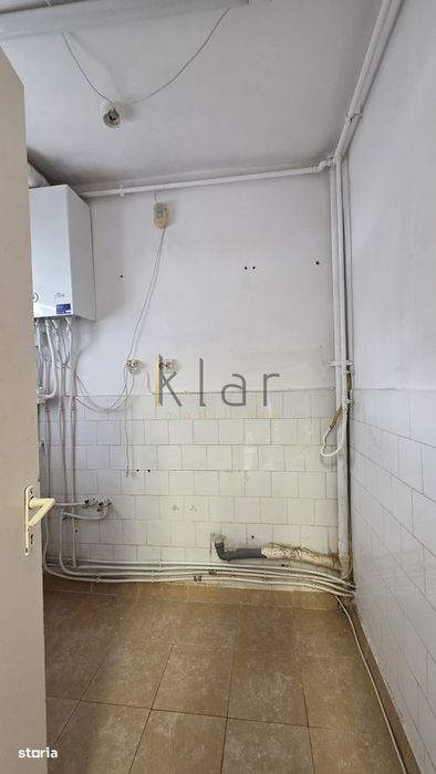 Spatiu comercial 24mp, Piata Mihai Viteazu langa Parking Leul