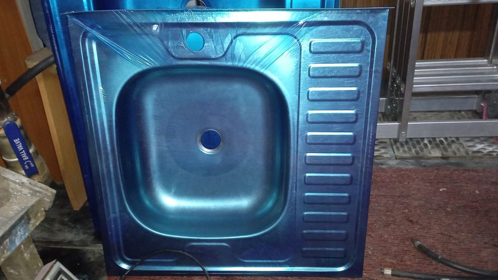 Мойка под раковину 2 штуки