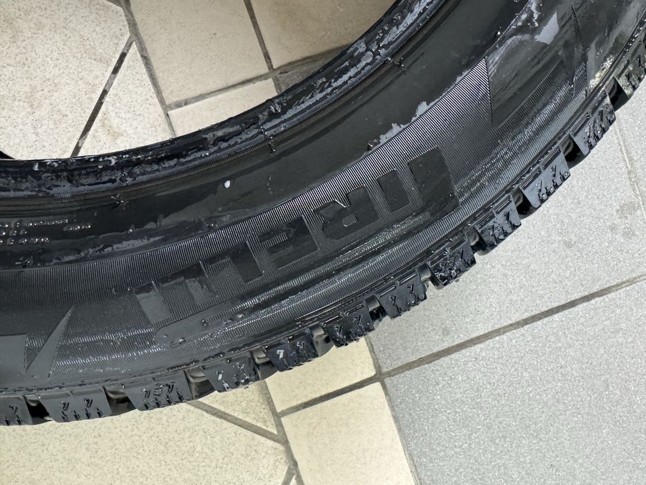 Продам резину Pirelli ice zero