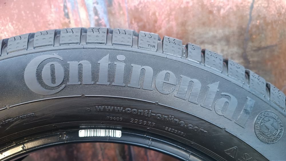 205/60/16 Continental