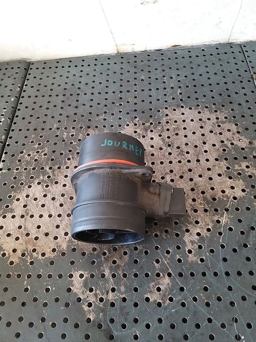 Debitmetru aer 2.0 crd dodge journey 0281002779 05033320aa