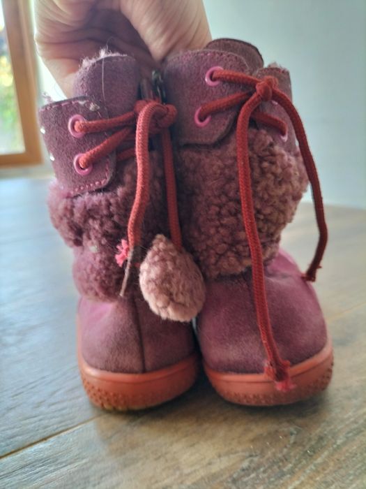 Зимние сапожки на девочку
