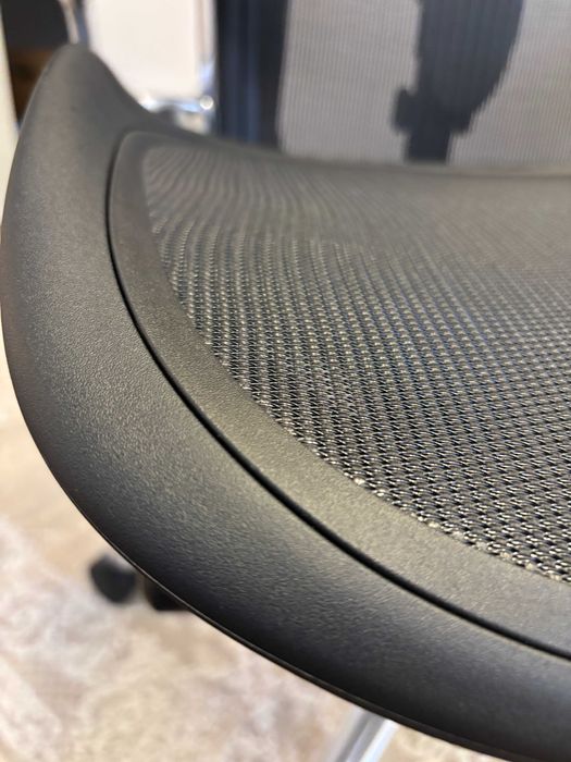 Scaun Herman Miller Aeron Remastered- aluminiu- marime C- full options