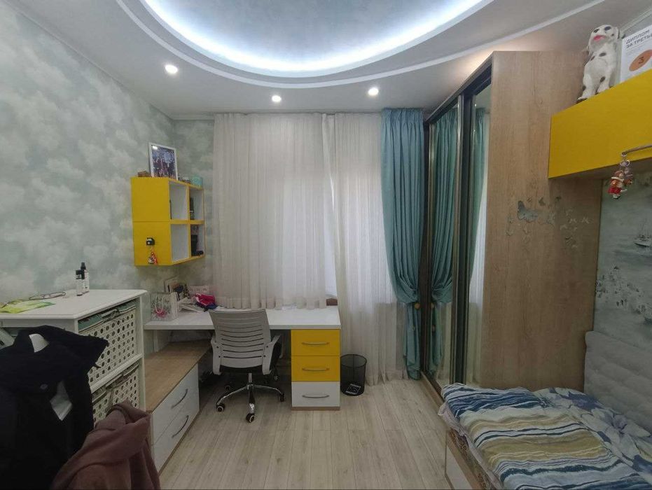 Срочно!!! Сергели 8, Жиз Биз, Бахт Уи