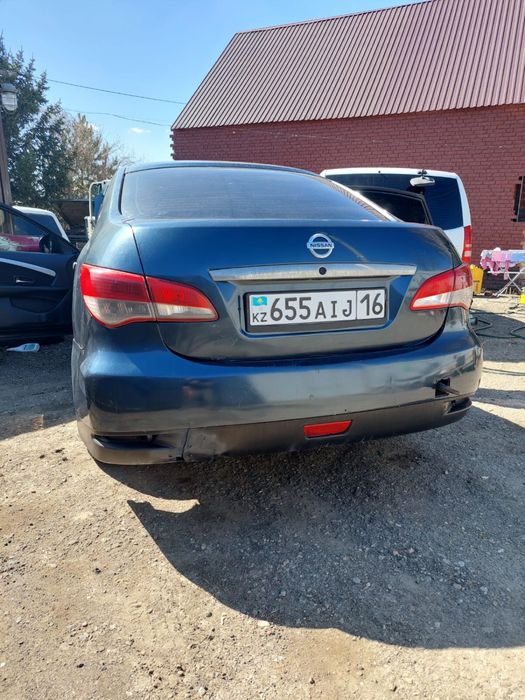 Продам машину Nissan Almera