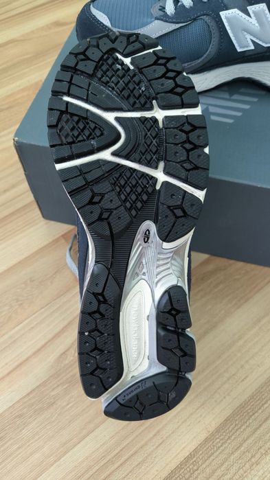 New Balance 2002 оригинал