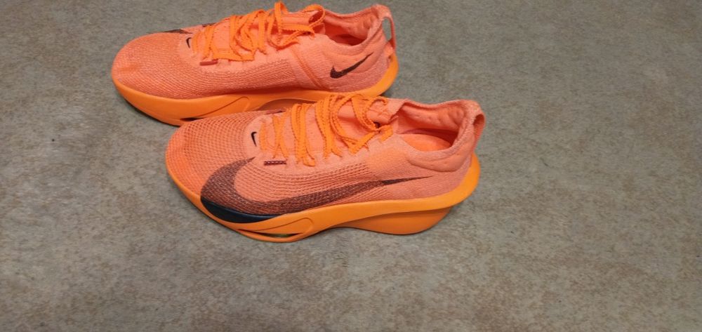 Новые беговые Найк, 44 размер