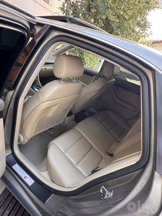 Audi A4 2008yil km Holati alo kraskasi ishi krilo 98.500 halol yurgani