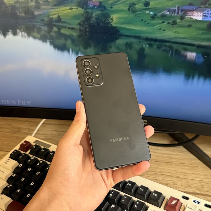 Samsung Galaxy A52 ideal dastafka srochni