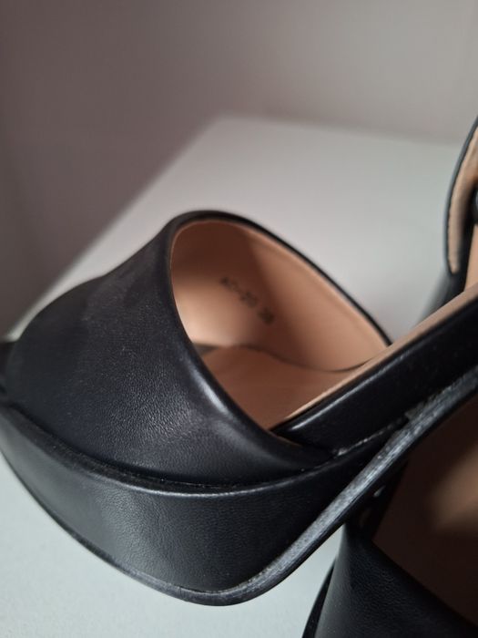 Дамски обувки официални