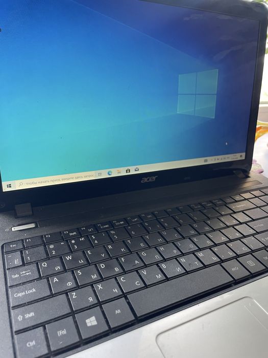 Ноутбук acer в хорошем состоянии