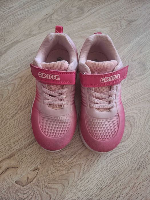 Детски маратонки за момиче