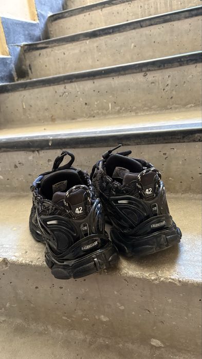 Balenciaga Runner Black