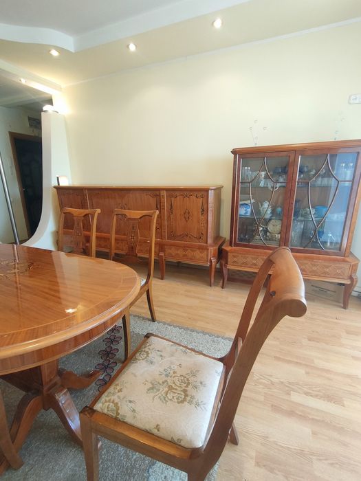 Югославская горка, стол и 5 стульев