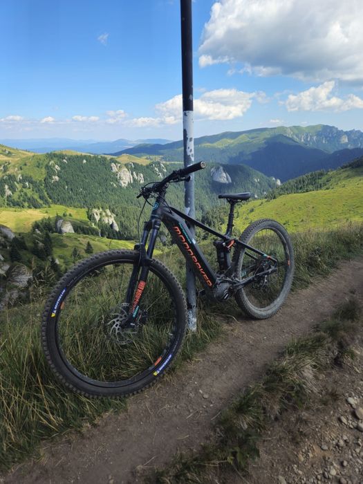 E-bike Enduro MTB Mondraker Dusk R