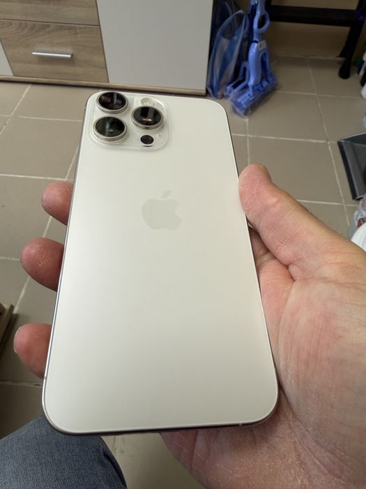 iPhone 15 Pro Max 256gb - заключен