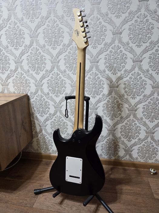 Электрогитара cort G110