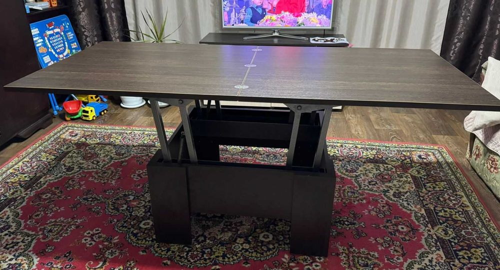 Стол трансформер почти новый