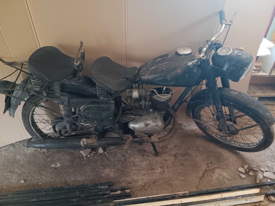 Продавам Киевка К 58/125 1958г.
