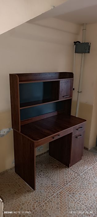 Parta, bolalar va ofis uchun parta