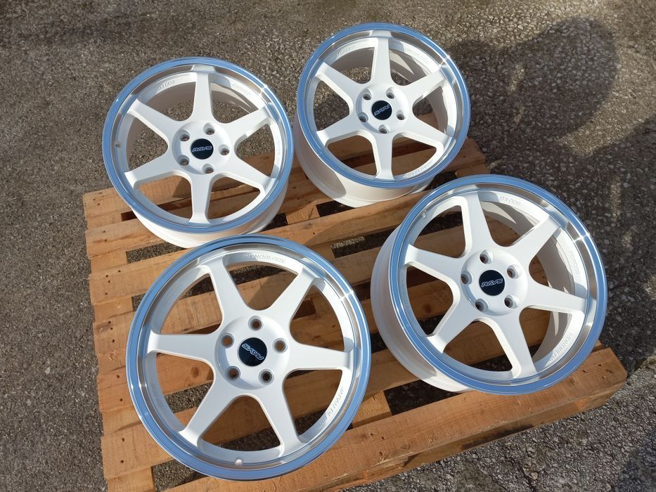 17" 5х114.3 Rays T37 Diamond Lip White Volk Racing 7.5j et 35 Чисто Нови
