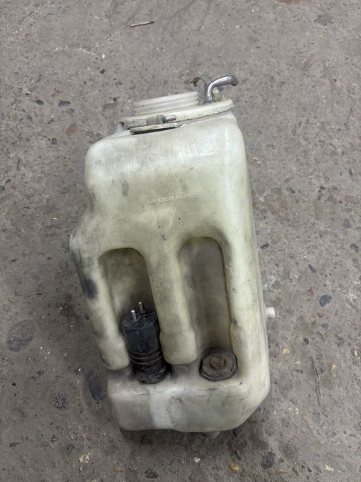 Запчясти на мерс 124
