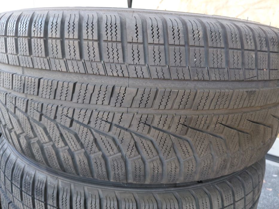 235/45/18" Hankook 4бр.гуми