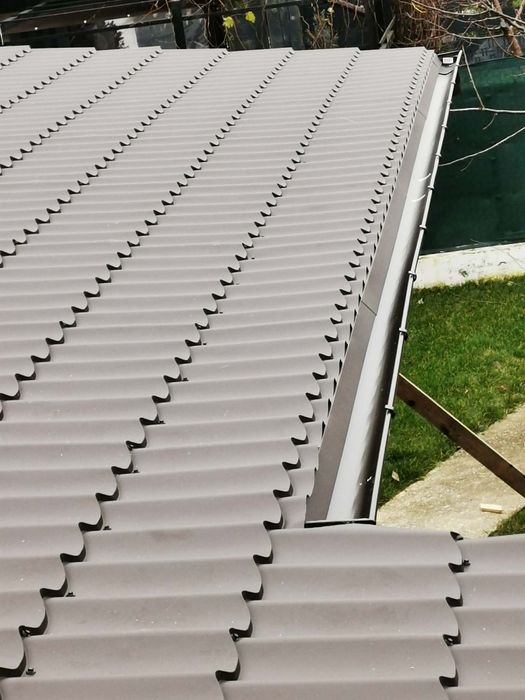 Reparatii acoperisuri montaj acoperis tigla metalica jgheaburi burlane