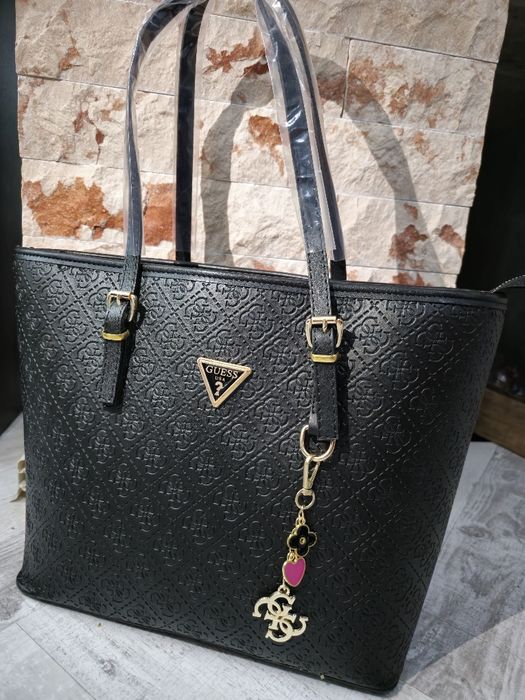 Geanta dama Guess