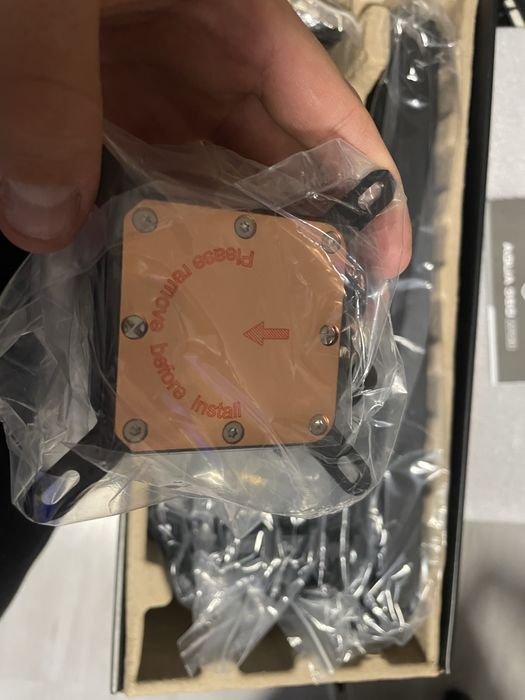 Cougar Aqua 360 ARGB