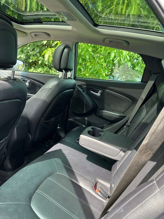 HYUNDAI ix35 2010 — imagine 3