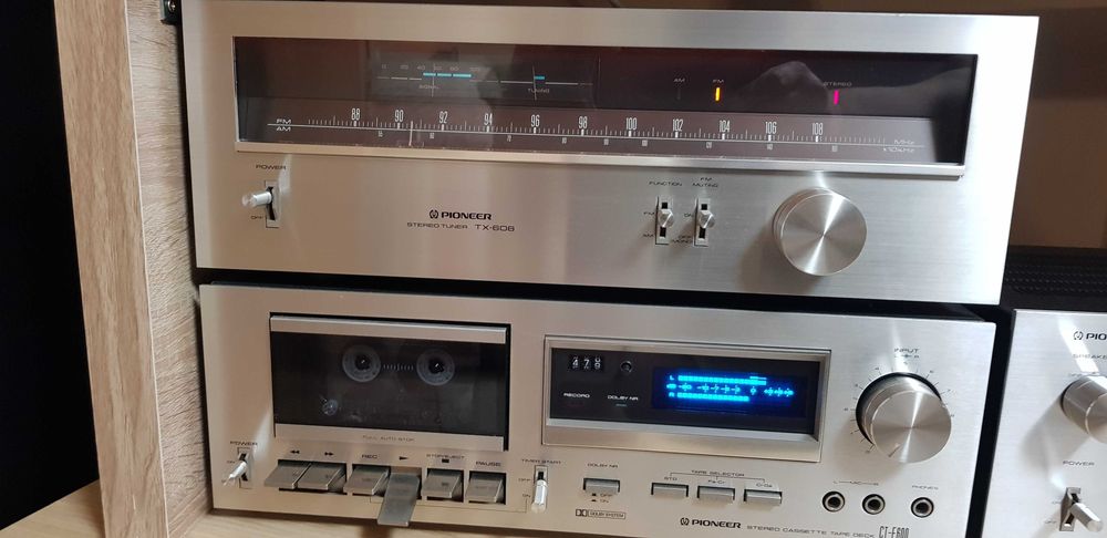 Linie Pioneer SA-508 ,Pioneer TX-608,Pioneer CT-F600