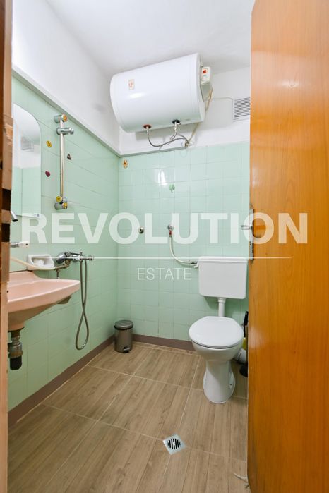 Дава се под наем Двустаен апартамент в София, Център - 70 кв.м за 500 € - Снимка #8