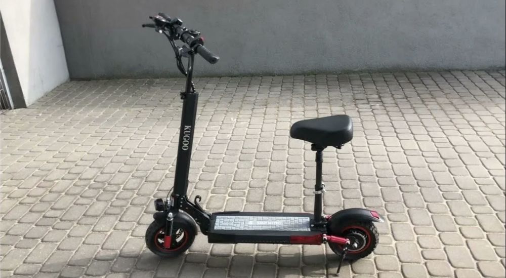 Продам ЭлектроСамокат Kugo M4 Pro