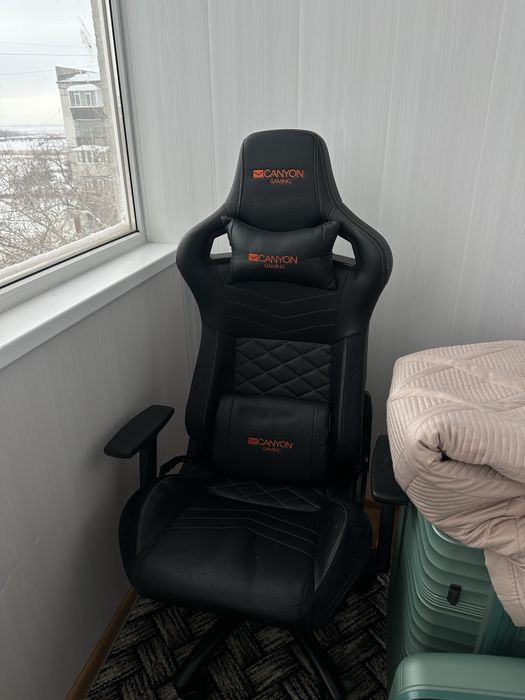 Компьютерное кресло