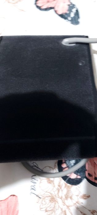 Tensiometru de brat omron M300