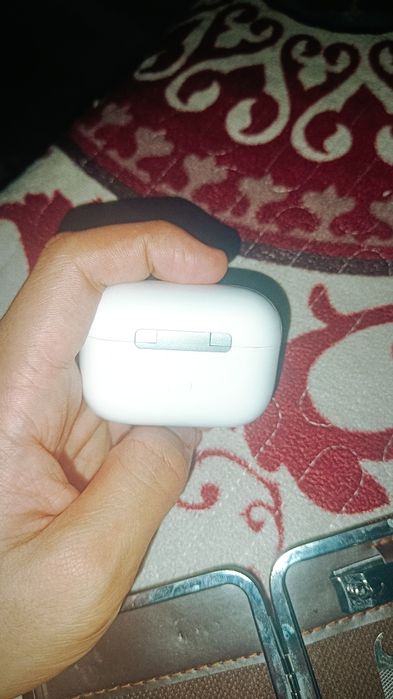 Airpods pro с экраном