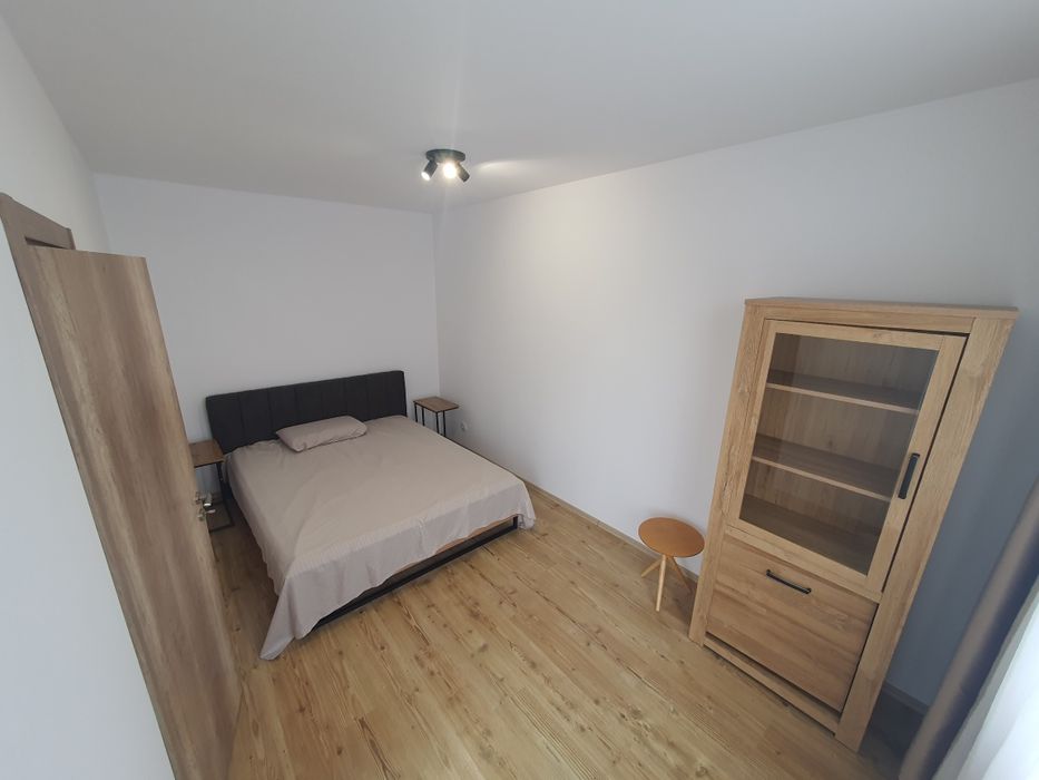 Дава се под наем Двустаен апартамент в Варна, Левски - 70 кв.м за 612 € - Снимка #4