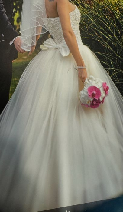 rochie de mireasa si voal