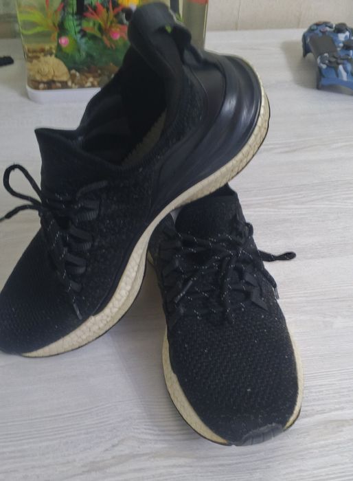 Кроссовки мужские