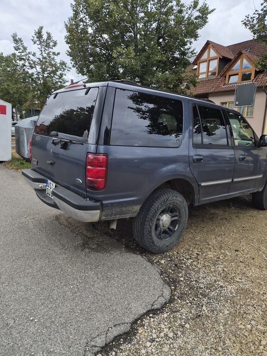 Ford Expedition 1999 awd 4.6 v8