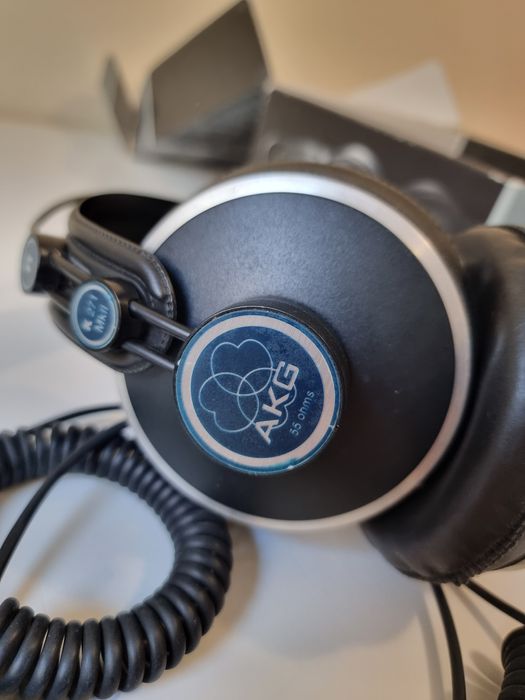 Căști profesionale studio AKG K271 MK II