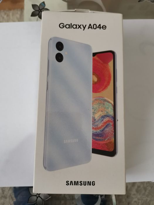 Vând samsung galaxy a04e