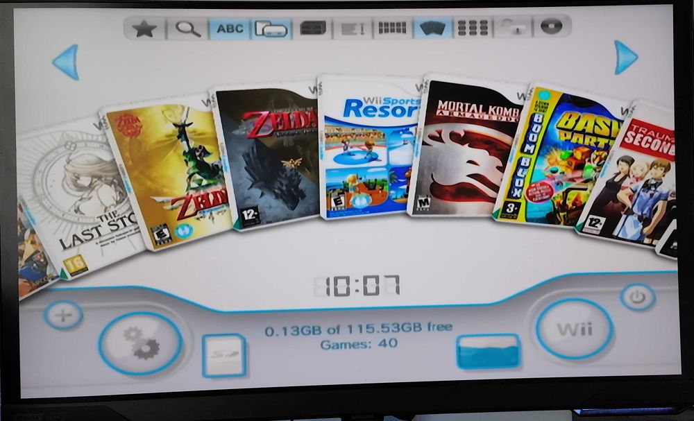 Consola video Nintendo Wii + accesori + 40 de jocuri de top