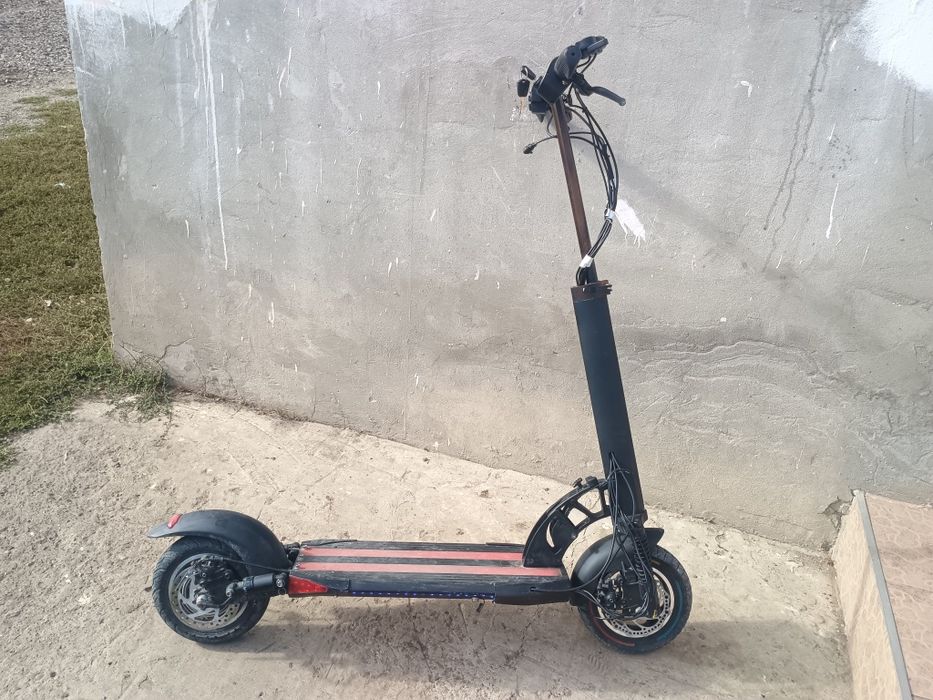 Vând trotinetă electrice jhr e10
